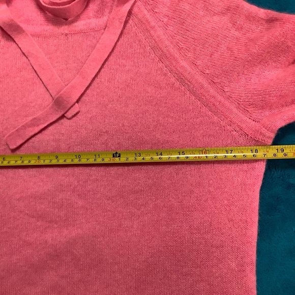 MINNIE ROSE 100% cashmere oversized frayed edge hoodie sweater - Picture 9 of 12